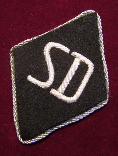 SS 'SD' (Sicherheitsdienst) officers sleeve diamond