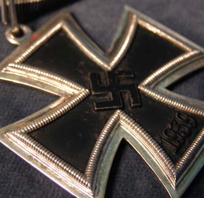Knights Cross of the Iron Cross. By Klein & Quenzer.