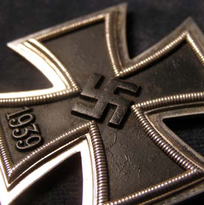 Knights Cross of the Iron Cross. By Klein & Quenzer.