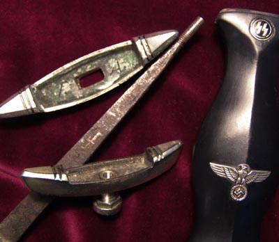 SS 1933 Dagger by Bertram Reinh, Solingen.
