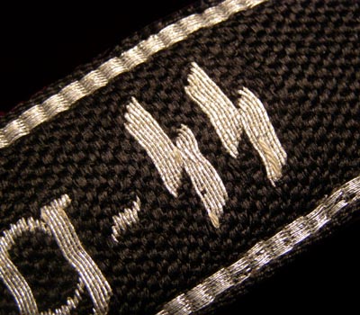 Allgemeine-SS Officers Reichsfuhrung-SS 'Flatwire' Machine-Embroidered Cuff Title.