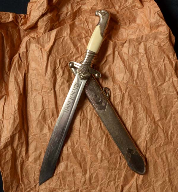 RAD Leaders Dagger By Eickhorn | Fascinating Provenance | Discounted