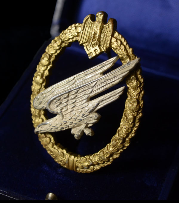  Heer Fallschirmjager Badge | Case Of Issue