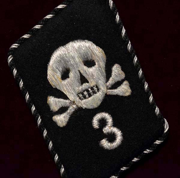 SS-Totenkopfverbande Front-Face Skull Collar Patch | Extreme Rarity