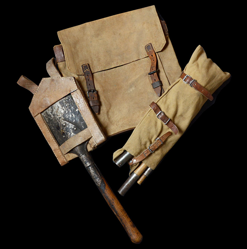 German Spade Imperial German Backpack, Entrenching Spade & Tent Pole Set