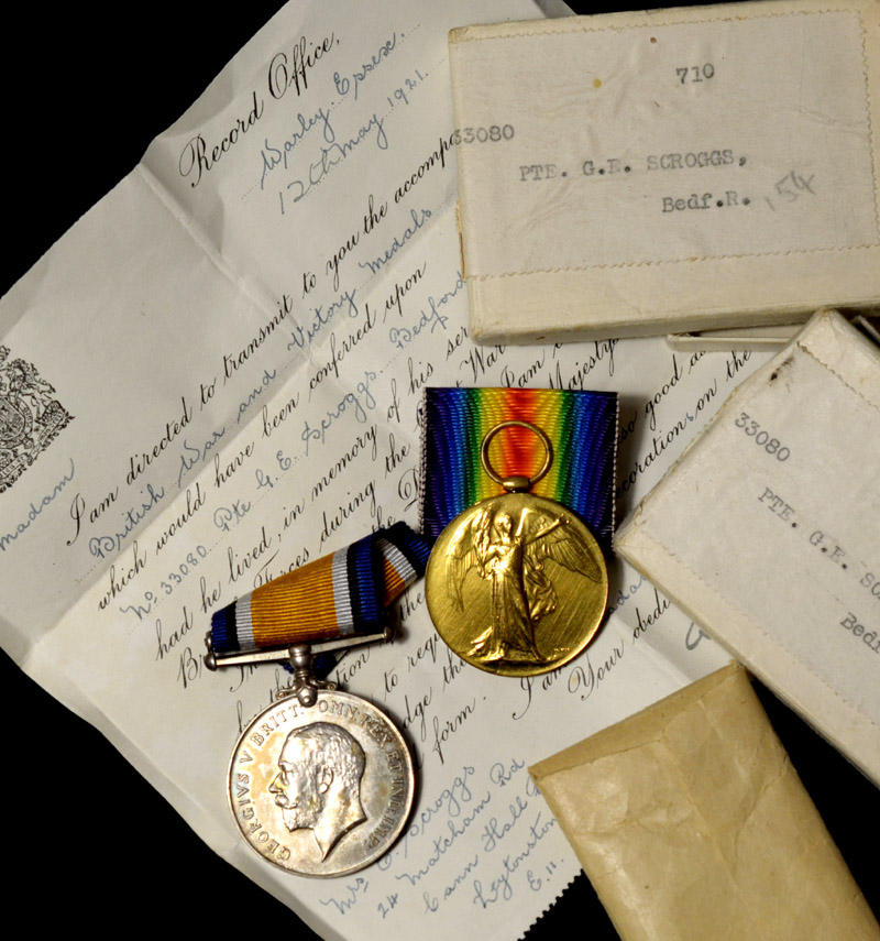 W.W.I Bedfordshire Regiment Pair With Boxes | Killed In Action Arras