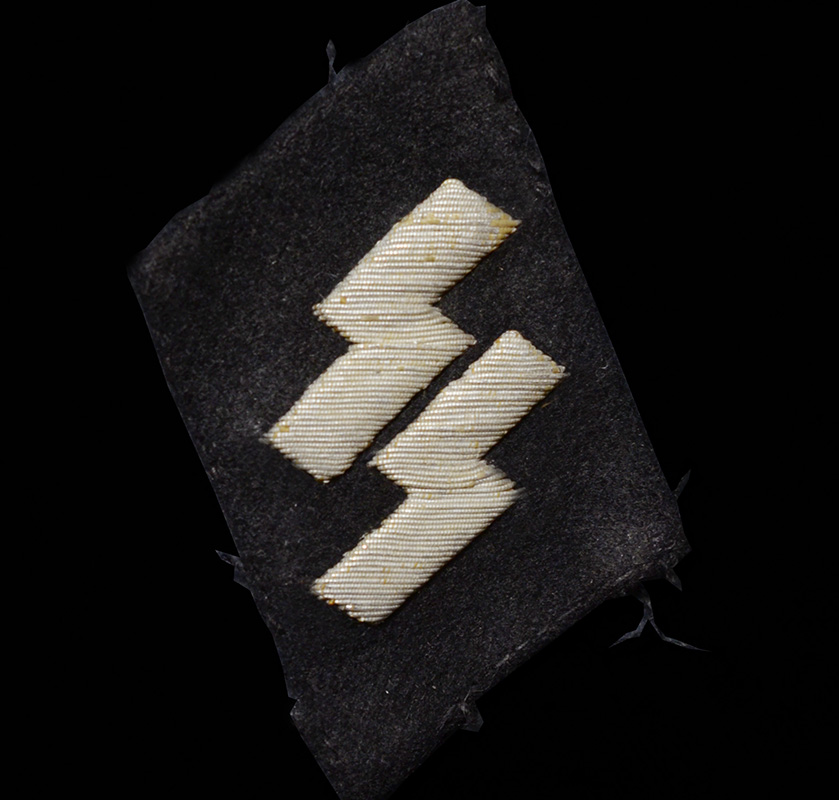 SS Officer / NCO Runic Collar Patch | Service Used