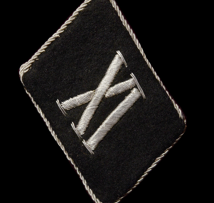 SS Officer Abschnitt 'XI' Collar Patch | Provenance
