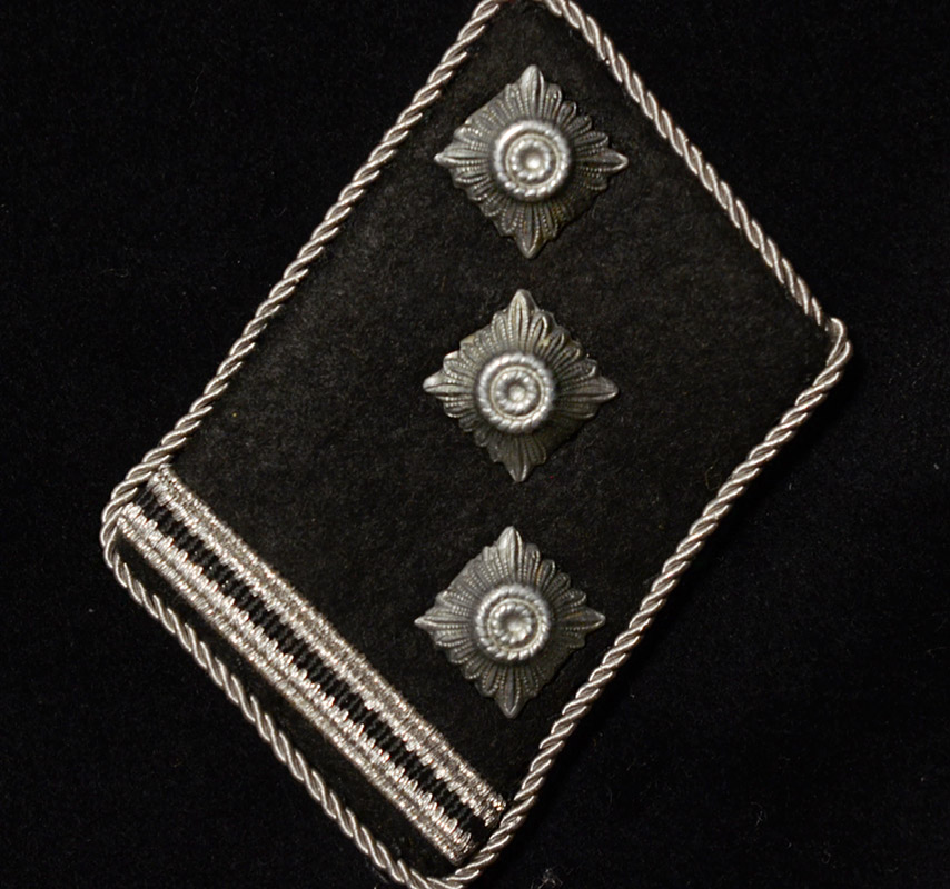 SS-Obersturmfuhrer Rank Collar Patch
