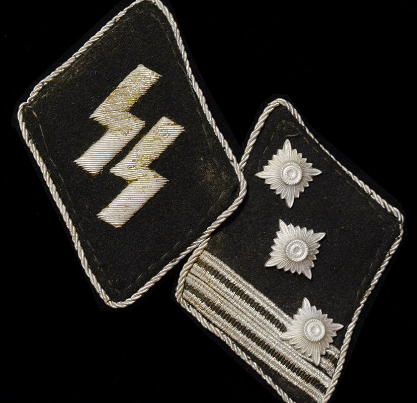 SS Officer Runic Collar Patches | Matched Pair | Nice Service Used Patina